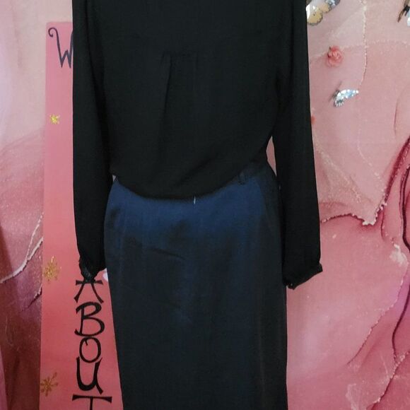 ESCADA GREY KNEE LENGTH SKIRT - Picture 6 of 9